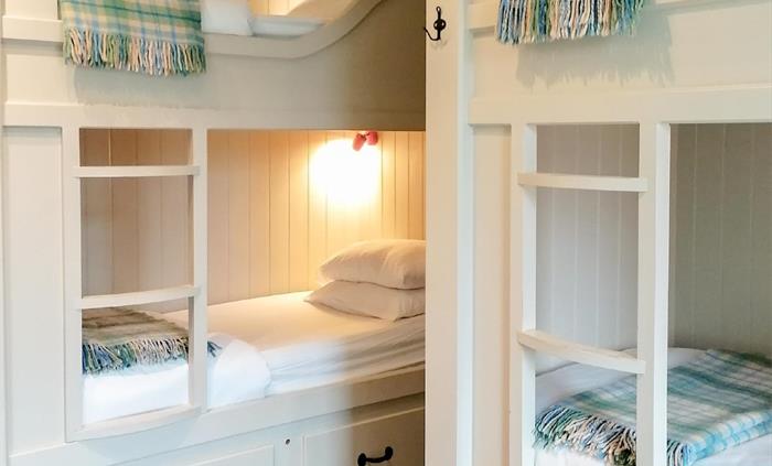 4 Person Room